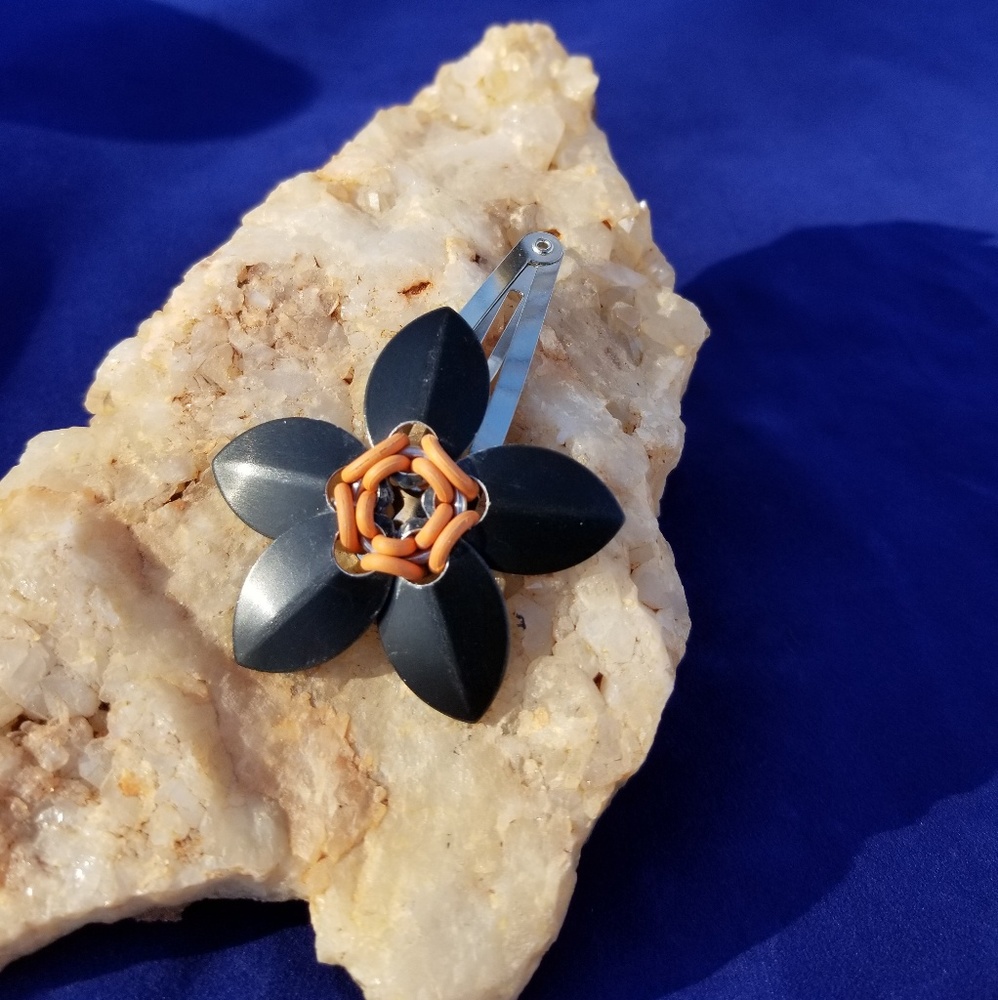 Black flower hair clip